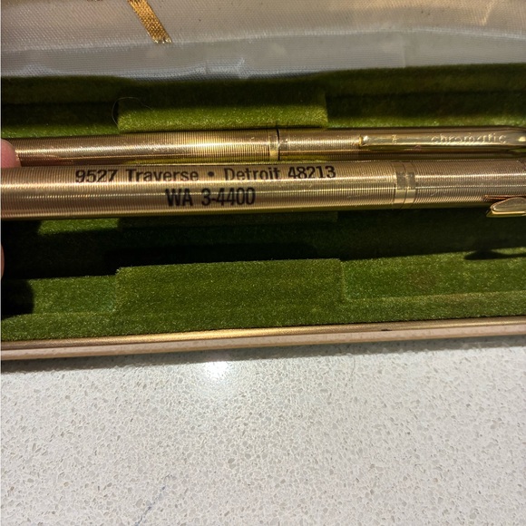 Set Gold platted Pen Set - Picture 6 of 8